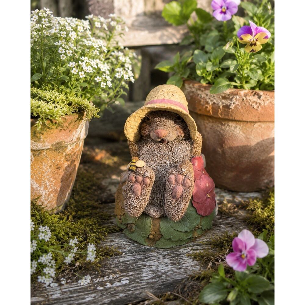 Vintage Sarah’s Attic Bunny Rabbit Figurine Straw Hat Bee Garden Resin 4”